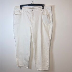 Wonderly White Cropped Straight Leg Jeans Plus Size 22W